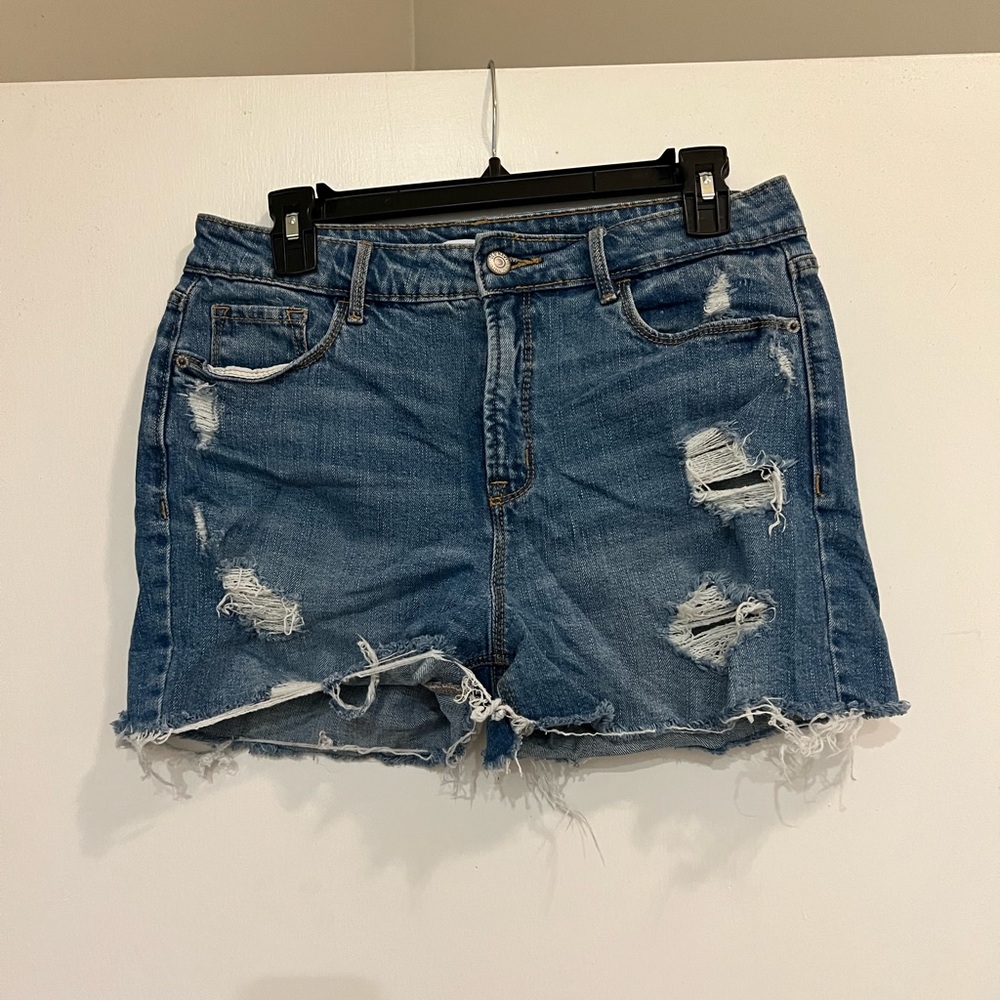 Old Navy high rise jean shorts, size 8